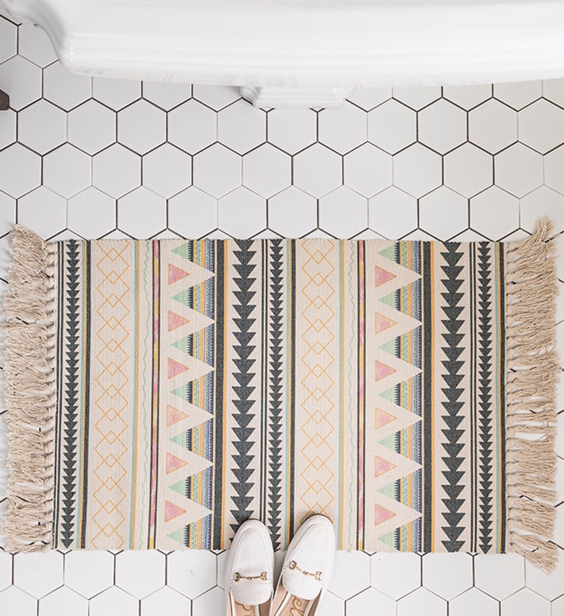 Retro Stylized Cotton Rug