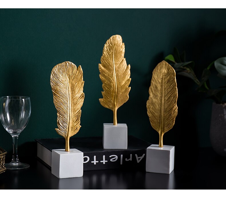 Iron Palm Leaf Ornament in Gold