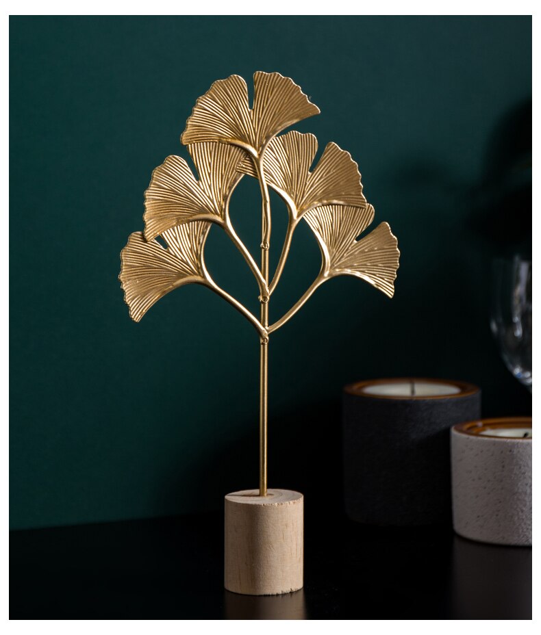 Iron Palm Leaf Ornament in Gold