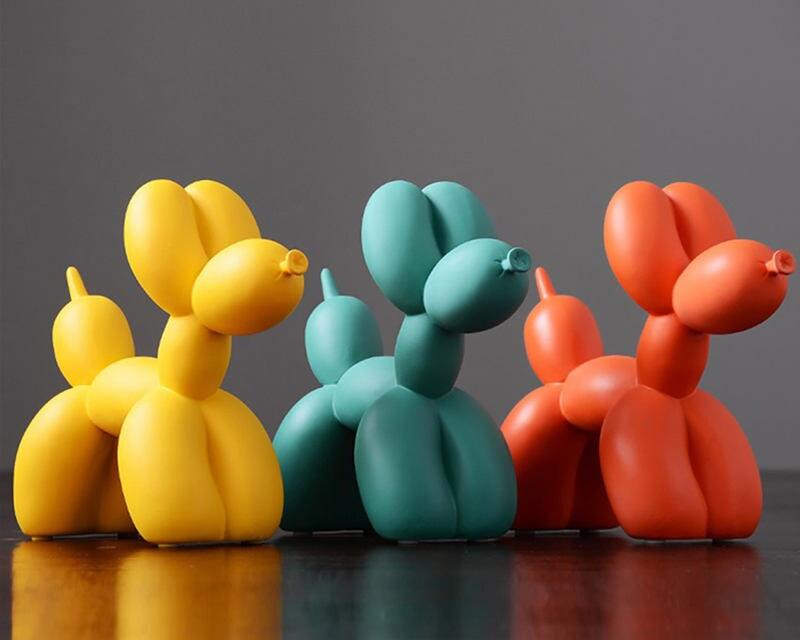 Balloon Dog Figurine