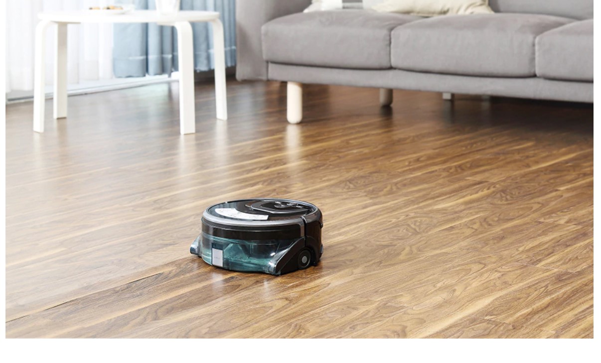 Black and Silver Design Robot Vacuum Cleaner